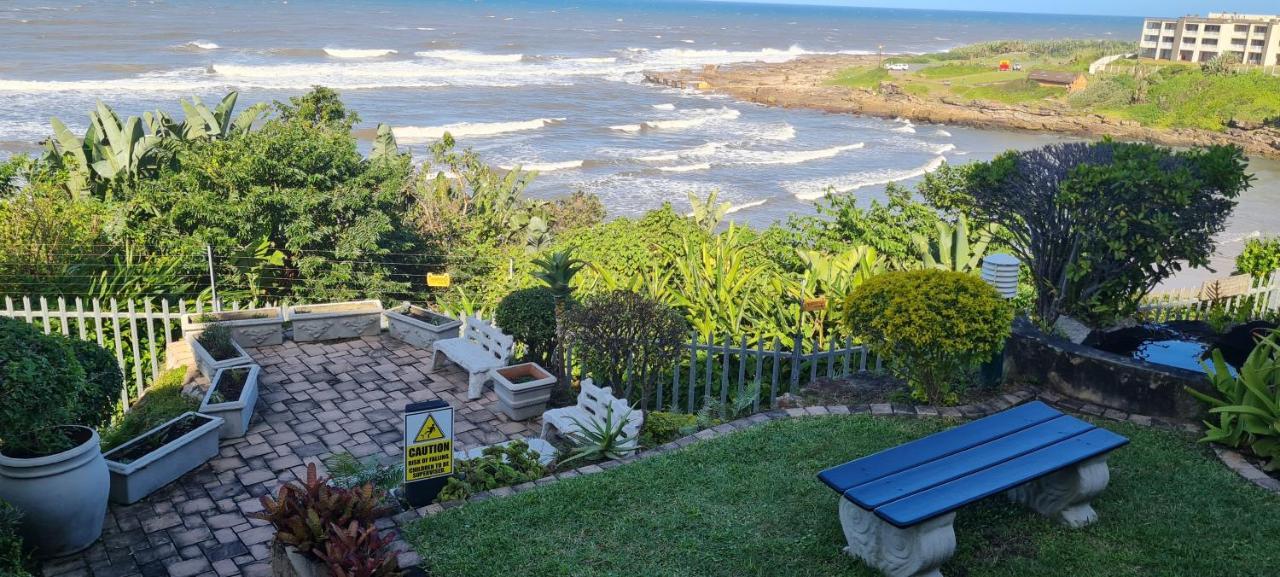 Appartement Aride 4 Awesome View Of Uvongo Main Swimming Beach From Communal Braai Area à Margate Extérieur photo