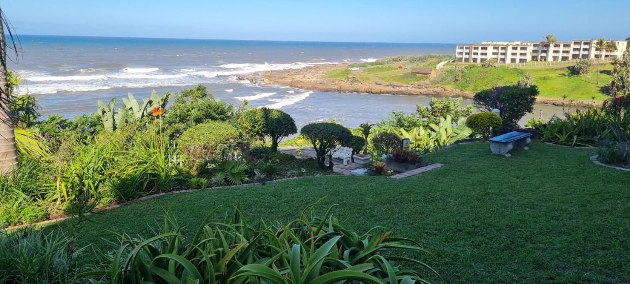 Appartement Aride 4 Awesome View Of Uvongo Main Swimming Beach From Communal Braai Area à Margate Extérieur photo